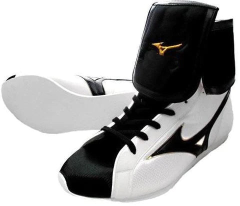 MIZUNO MID-CUT FOLD TYPE BOXING SHOES - WHITE · BLACK