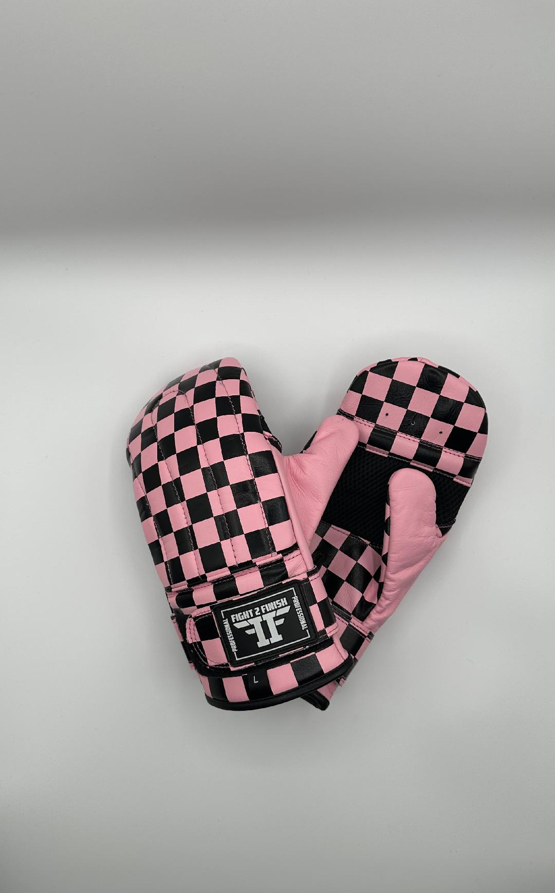 FTF100 BAG MITTS LIMITED EDITION CHECKER PRINT
