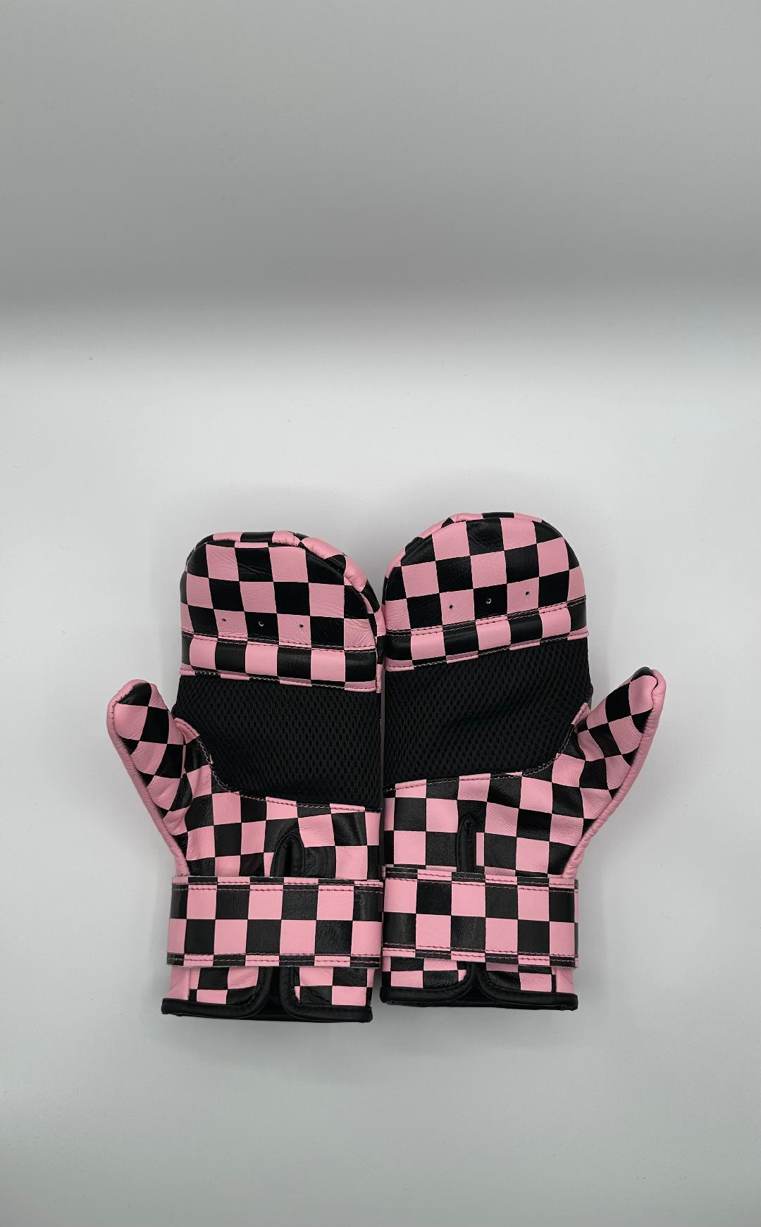 FTF100 BAG MITTS LIMITED EDITION CHECKER PRINT